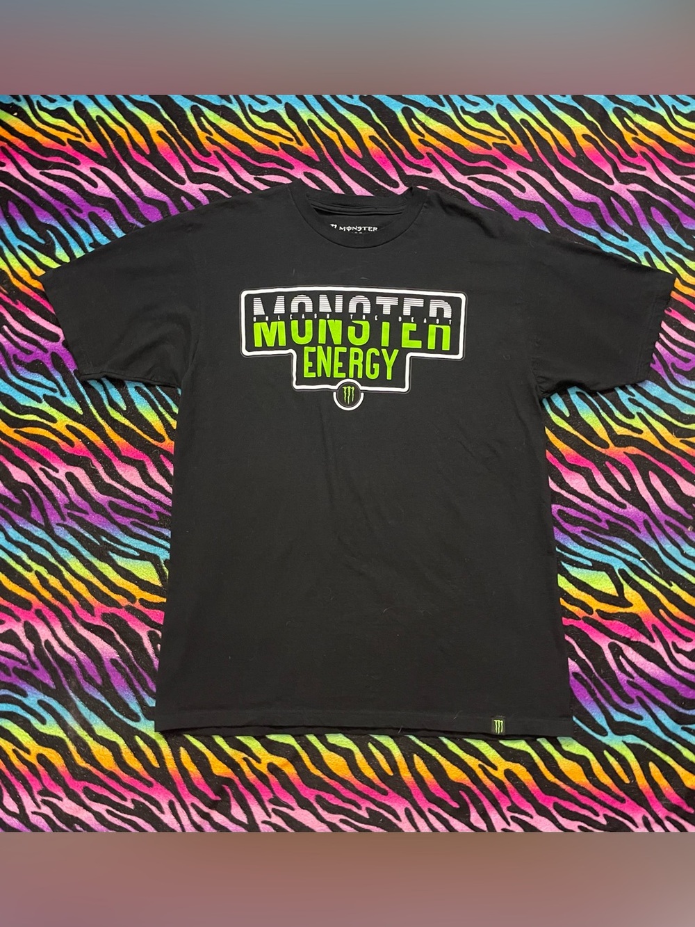 Vintage Y2K Monster Energy Men’s Short Sleeve Logo Tee